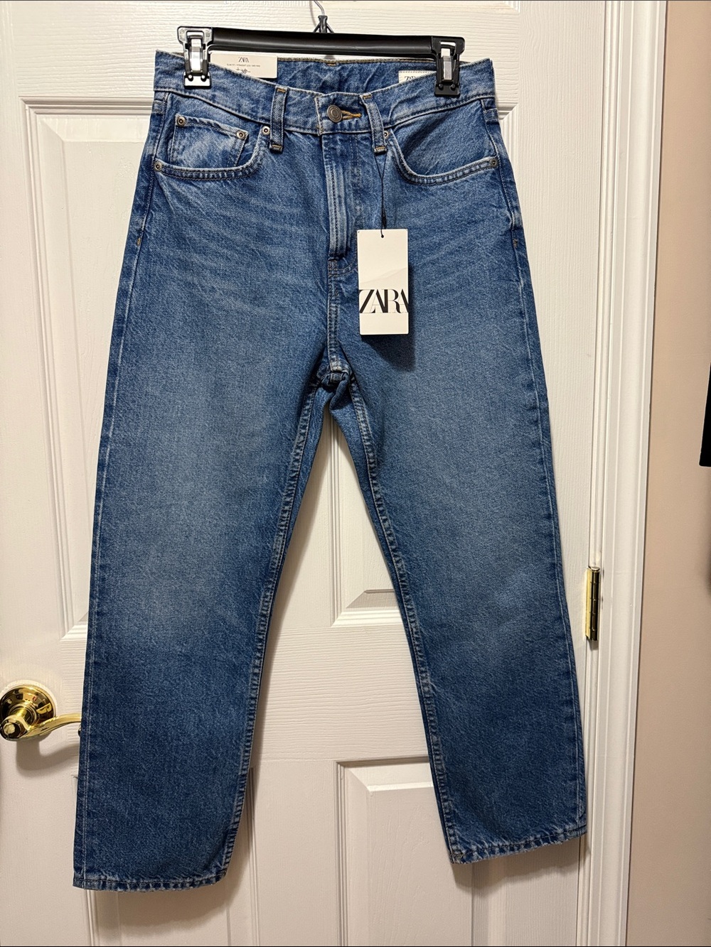 Zara Men’s Medium Blue Relaxed Fit Jeans